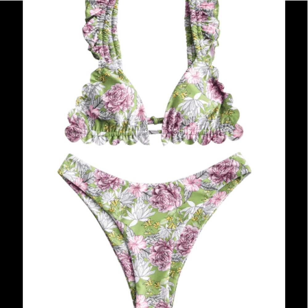 Super cute bathing suit